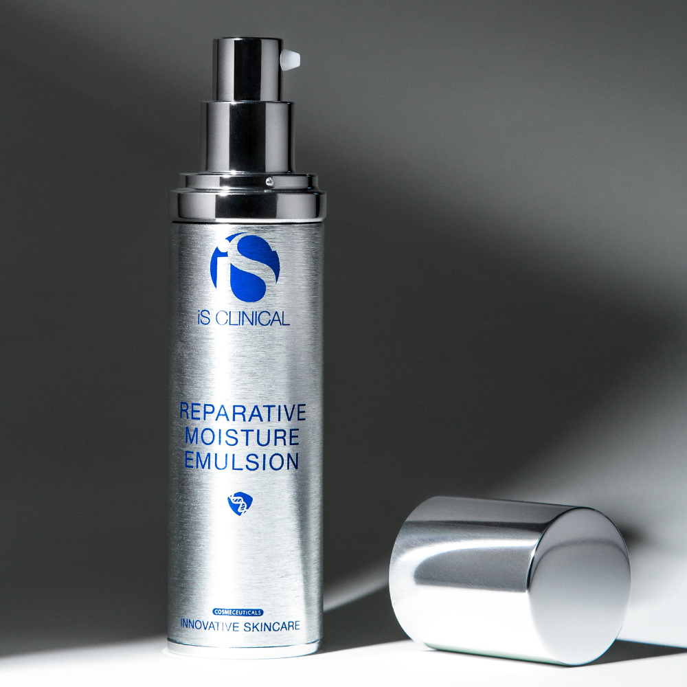 Silver pump bottle of iS Clinical Reparative Moisture Emulsion