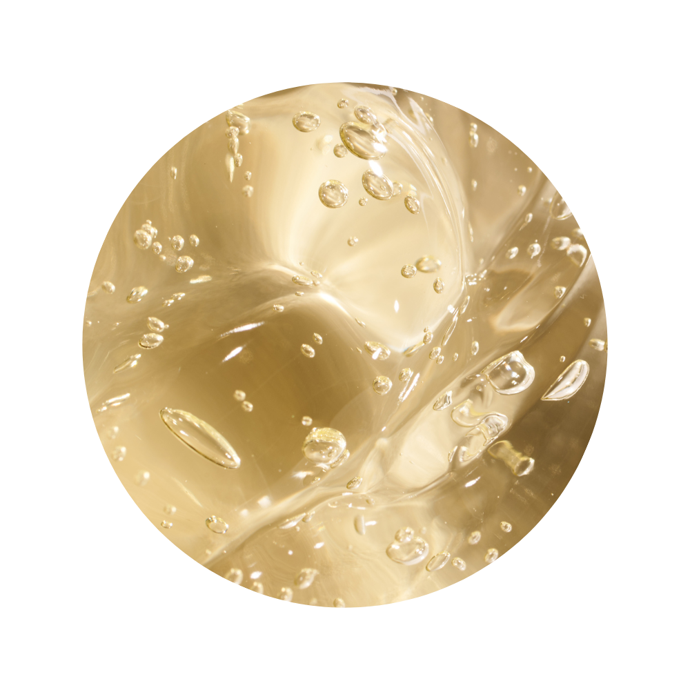 Gold-colored gel masque of iS Clinical Hydra-Intensive Cooling Masque with bubbles